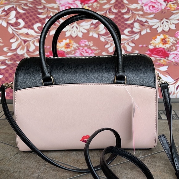 KATE SPADE MINNIE DUFFEL DISNEY X KSNY PAL - Picture 9 of 16